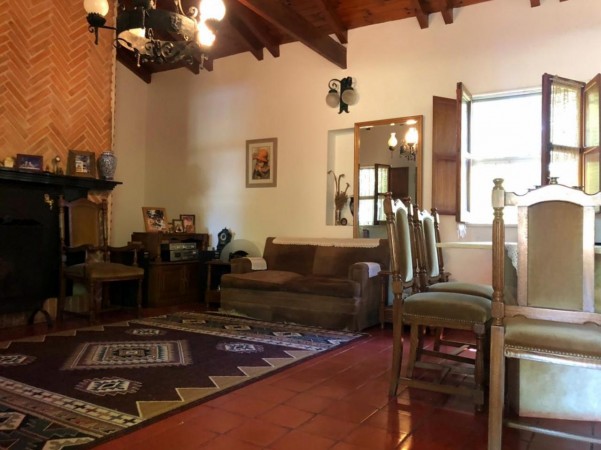 URIBELARREA-CASA QUINTA EN VENTA 