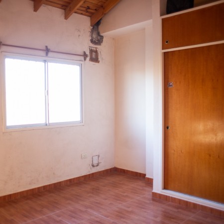 Cañuelas-Hermoso Triplex en venta -OPORTUNIDAD !!!