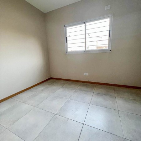 OPORTUNIDAD !!!!!  Cañuelas - espectacular casa a estrenar en VENTA - Las Heras y 25 de Mayo, Barrio Benteveo-