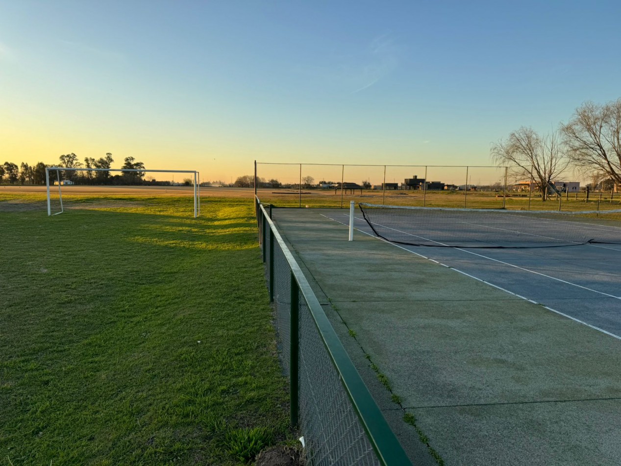 Cañuelas -Fraccion en venta de 10.750 m2 en Chacras de la Trinidad ,Club de campo y polo