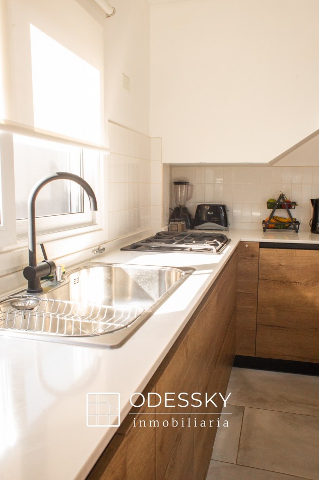 Cañuelas -Casa de espectacular diseño  en Venta -REBAJADA !