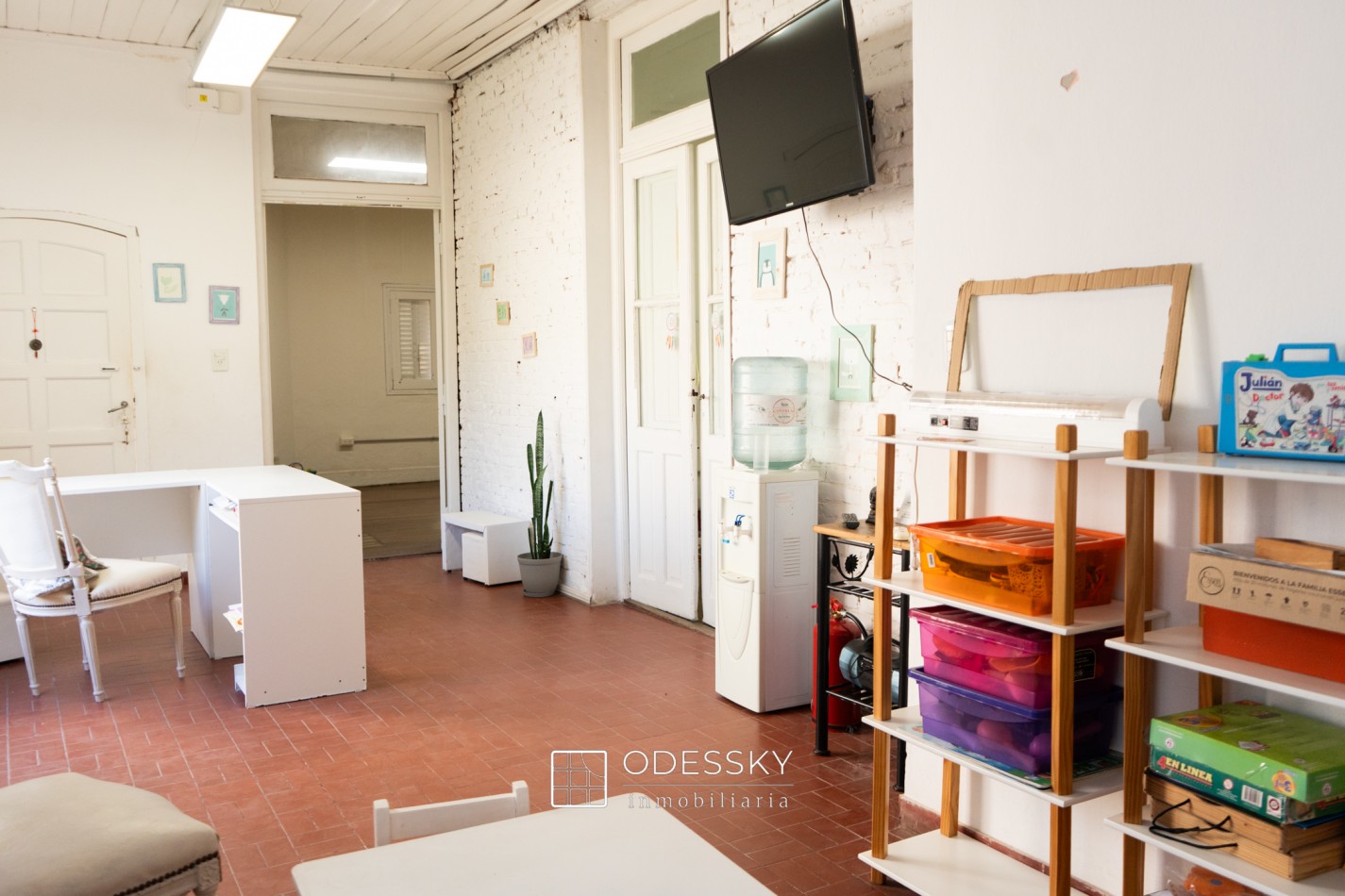 Cañuelas -Casa a reciclar en venta - Excelente ubicacion- REBAJADA !!