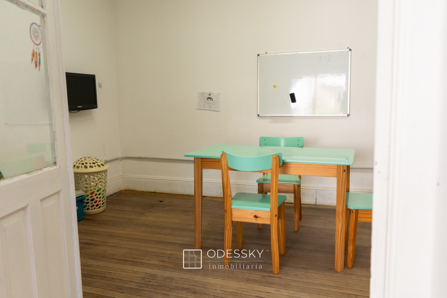 Cañuelas -Casa a reciclar en venta - Excelente ubicacion- REBAJADA !!