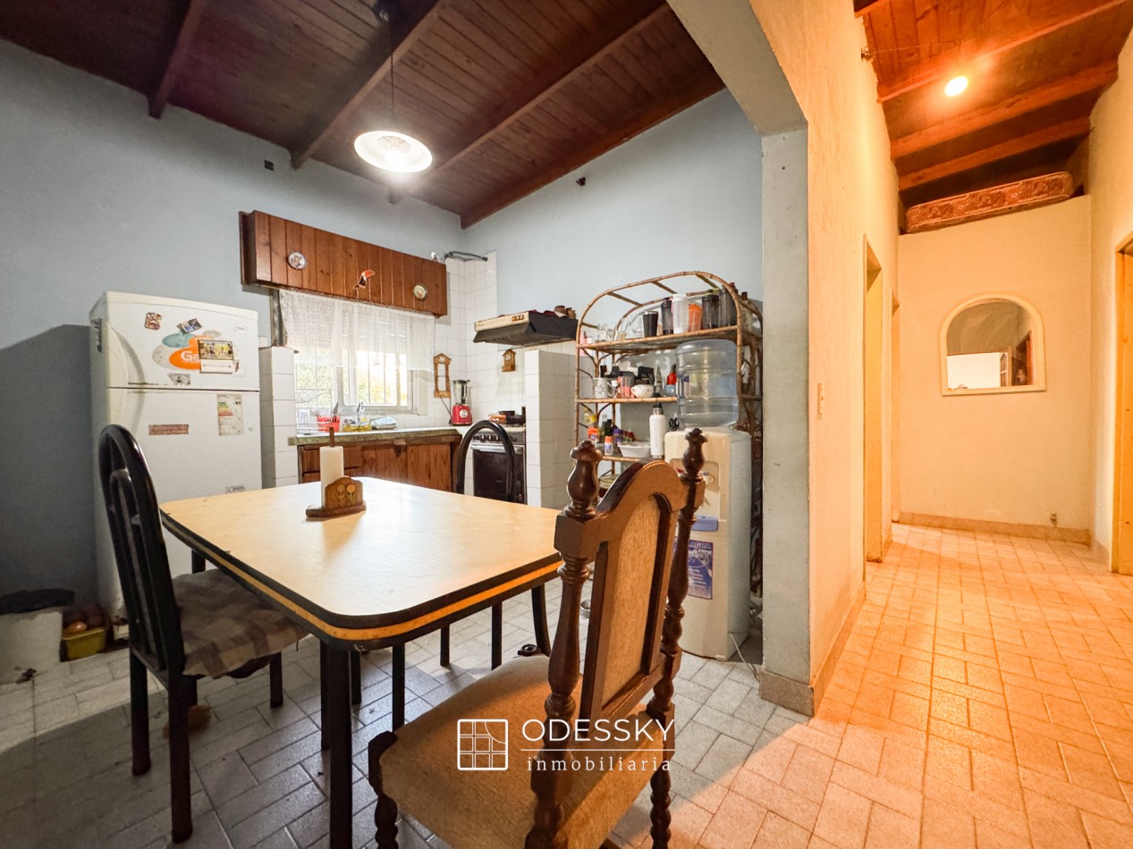 CAÑUELAS Casa en venta con espectacular lote -APTA CREDITO HIPOTECARIO