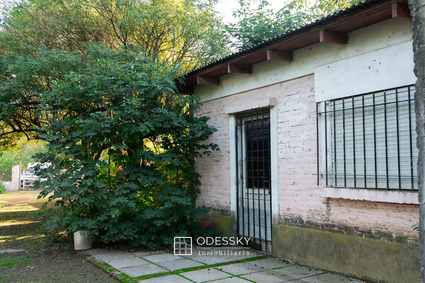 CAÑUELAS Casa en venta con espectacular lote -APTA CREDITO HIPOTECARIO