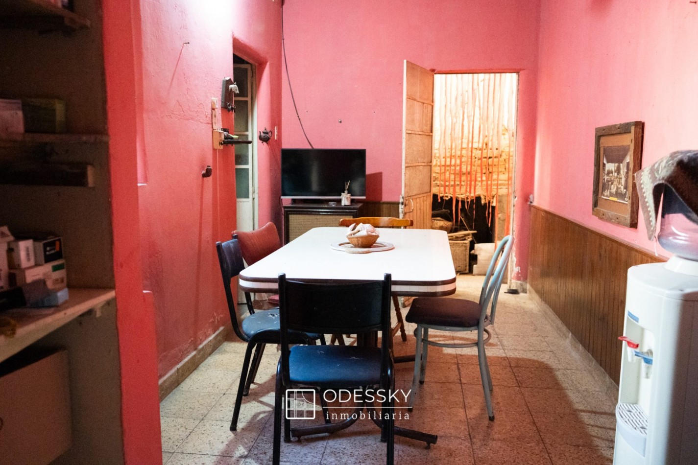Cañuelas- Casa en venta ¡Oportunidad para reciclar en una excelente ubicacion!