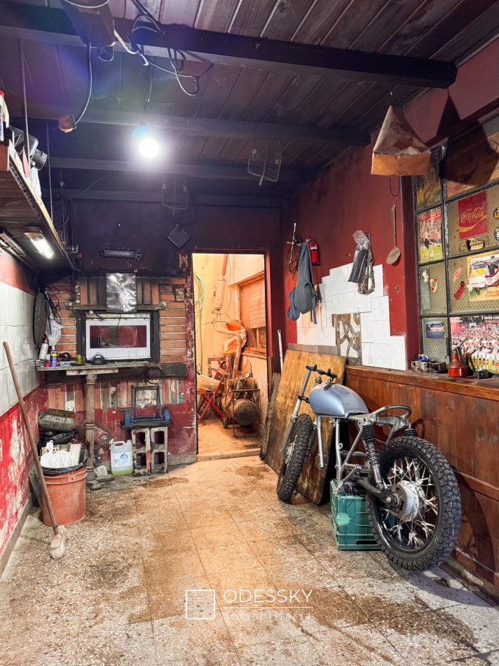 Cañuelas- Casa en venta ¡Oportunidad para reciclar en una excelente ubicacion!