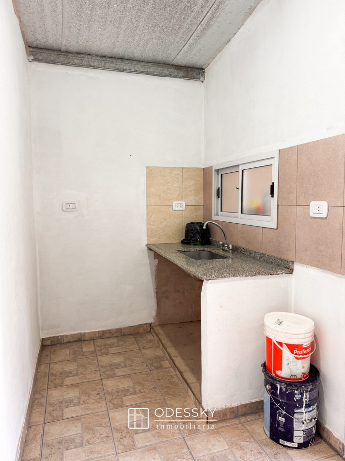  Cañuelas- 3 propiedades en un mismo lote- Ideal para vivir y obtener renta.